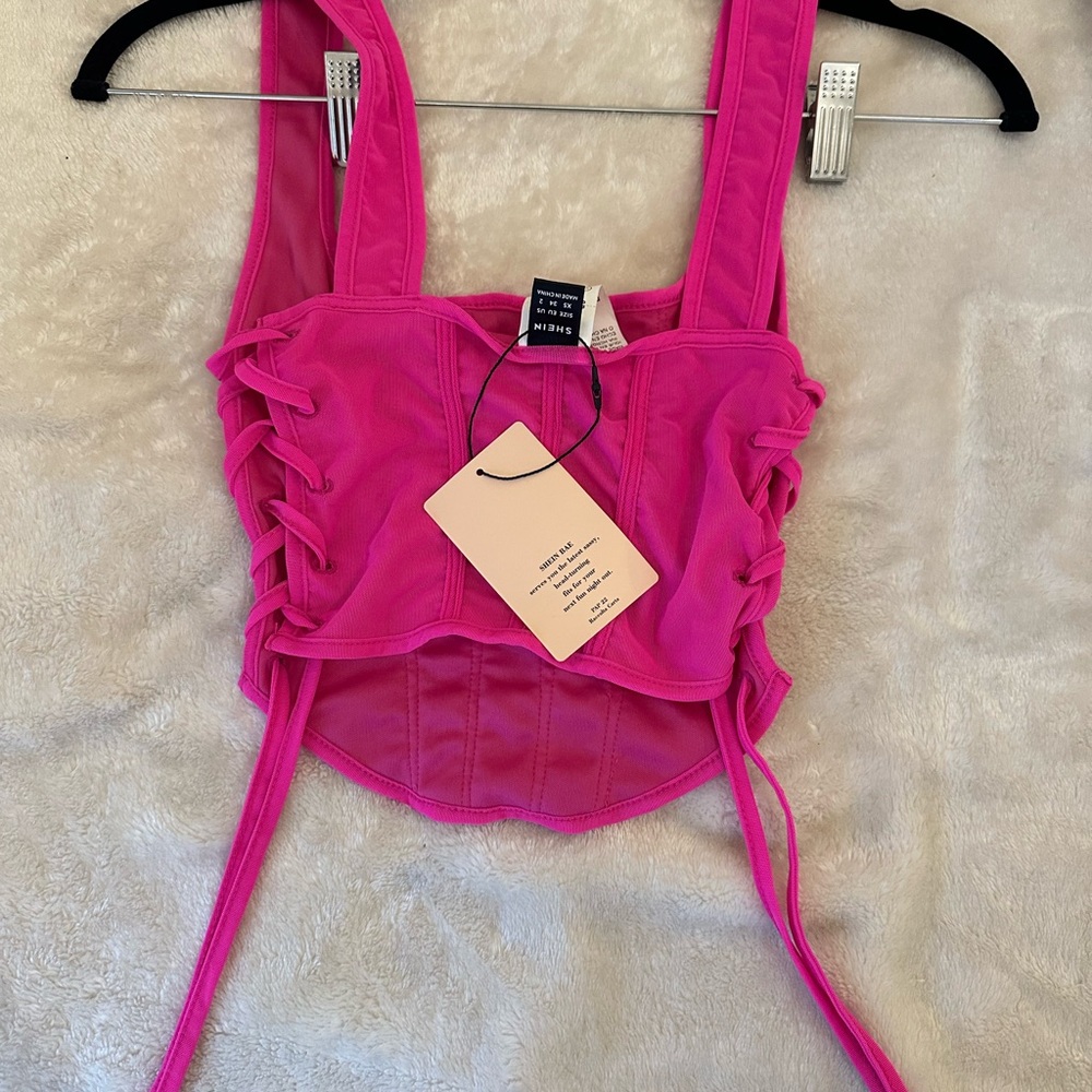 Pink tank top
